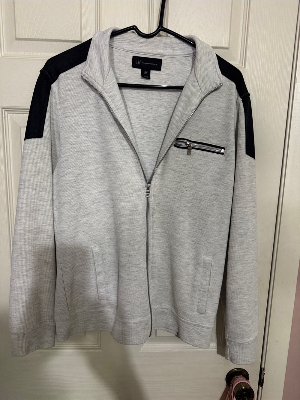 Men’s Light Gray Zip-Up Sweater Jacket with Black Shoulder Panels - M